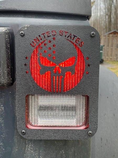 Skull States tail light cover pair